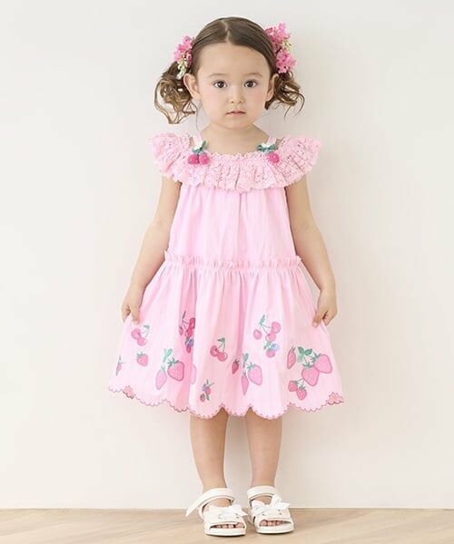 mezzo piano / メゾピアノ ミニ丈・ひざ丈ワンピース | いちご刺しゅうワンピース（ピンク）