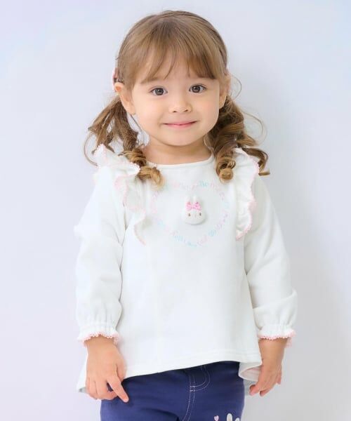 mezzo piano / メゾピアノ スウェット | ウサギマスコットつき　フリルトレーナー（オフ ホワイト）