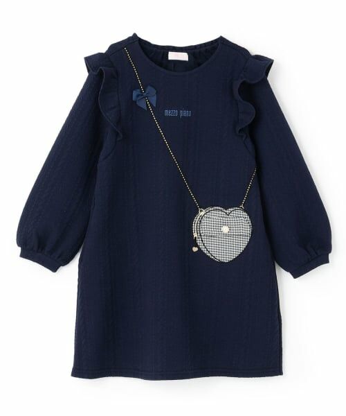 mezzo piano / メゾピアノ ミニ丈・ひざ丈ワンピース | 【人気商品再入荷】【直営店で取り扱い無し】キルトジャガード　ハートポシェット風ワンピース（紺）