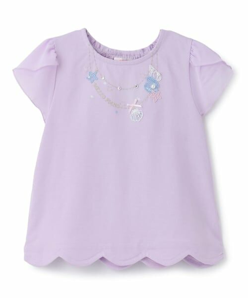 mezzo piano / メゾピアノ Tシャツ | 【人気商品再入荷】【直営店で取り扱い無し】シェルネックレス刺しゅう　裾スカラップTシャツ（ラベンダー）