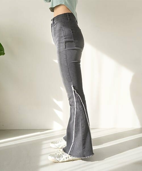 Mi-je / ミジェ その他パンツ | フリンジデニムフレアパンツ【韓国ファッション】 | 詳細3