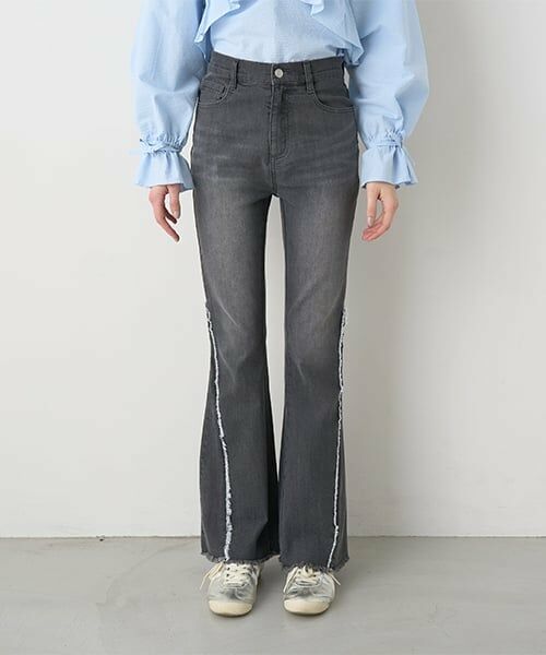 Mi-je / ミジェ その他パンツ | フリンジデニムフレアパンツ【韓国ファッション】（グレー）