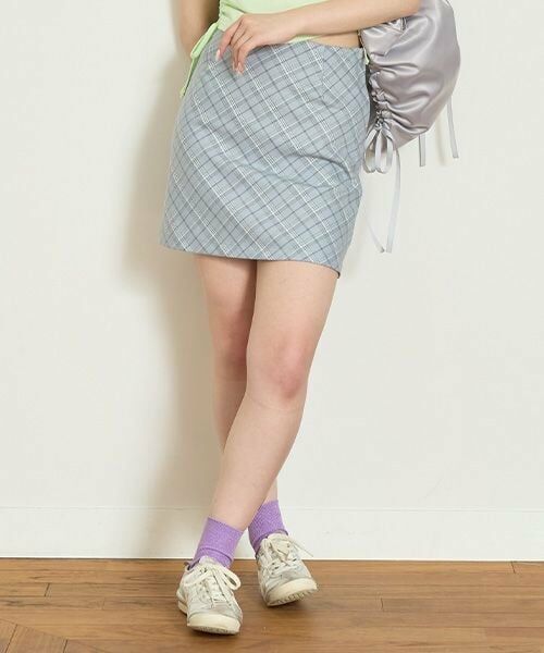 Mi-je / ミジェ ミニ・ひざ丈スカート | 台形チェックスカート【韓国ファッション】（グレー）