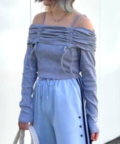 Mi-je / ミジェ Tシャツ | オフショルシャーリングトップス【韓国ファッション】