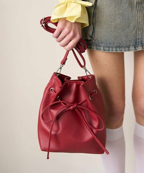 Mi-je / ミジェ ショルダーバッグ | リボン巾着ショルダー【韓国ファッション】（赤）