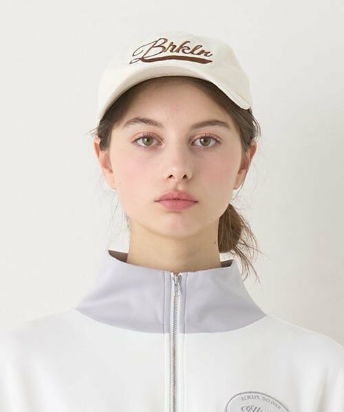 Mi-je / ミジェ キャップ | ロゴ刺繍キャップ【韓国ファッション】（アイボリー）