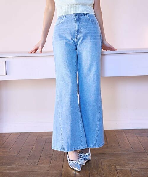 Mi-je / ミジェ その他パンツ | モチーフロゴフレアデニムパンツ（ライト ブルー）