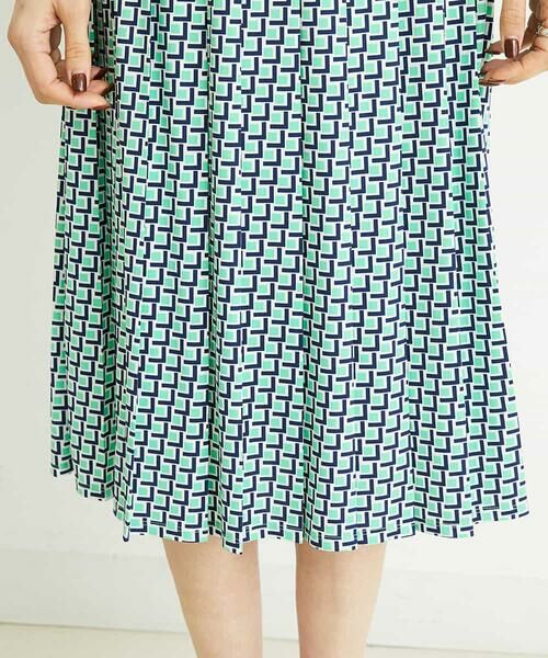 MICHEL KLEIN / ミッシェルクラン ミニ・ひざ丈スカート | [セットアップ対応/洗える]ジオメトリックプリントプリーツスカート | 詳細6