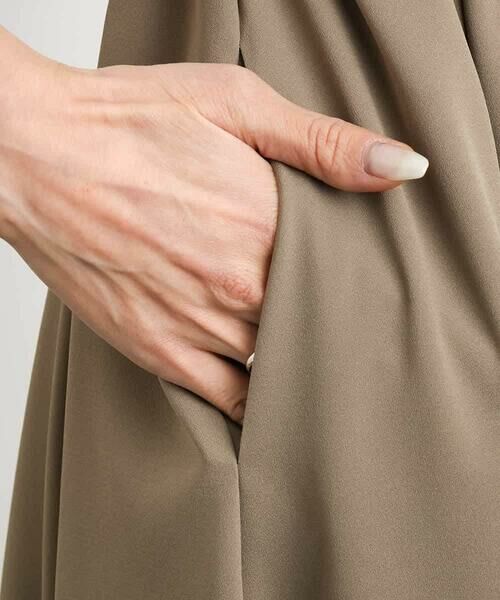 MICHEL KLEIN / ミッシェルクラン ロング・マキシ丈ワンピース | [接触冷感/UVカット]Vネックフレアワンピース(セットアップ対応) | 詳細20