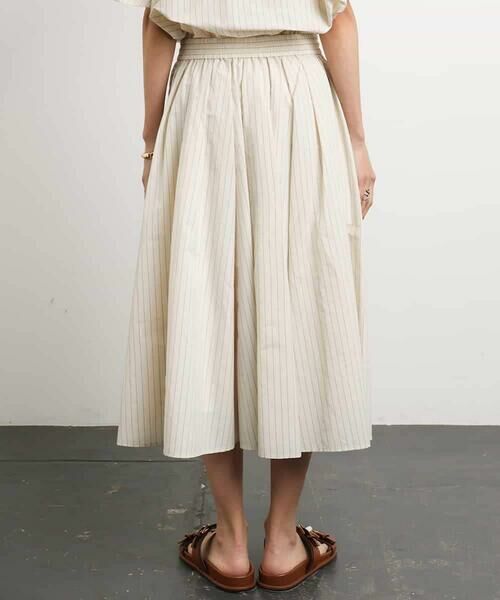 MICHEL KLEIN / ミッシェルクラン ロング・マキシ丈スカート | [ドライタッチ]スピンドルギャザースカート ストライプ柄(セットアップ対応) | 詳細1