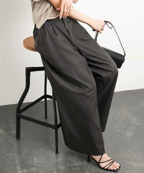 MICHEL KLEIN/ミッシェルクラン タックワイドチノパンツ ダークグレー L MICHEL KLEIN/ミッシェルクラン タックワイドチノパンツ ダークグレー L