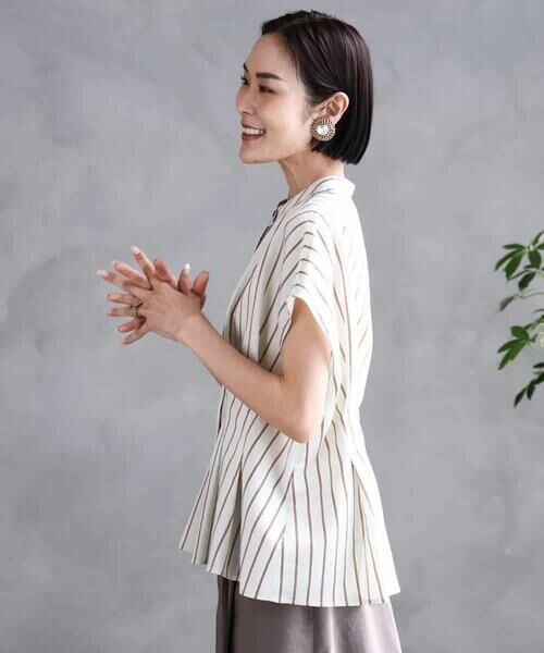 MICHEL KLEIN / ミッシェルクラン シャツ・ブラウス | ストライプ柄デザインタックブラウス | 詳細1