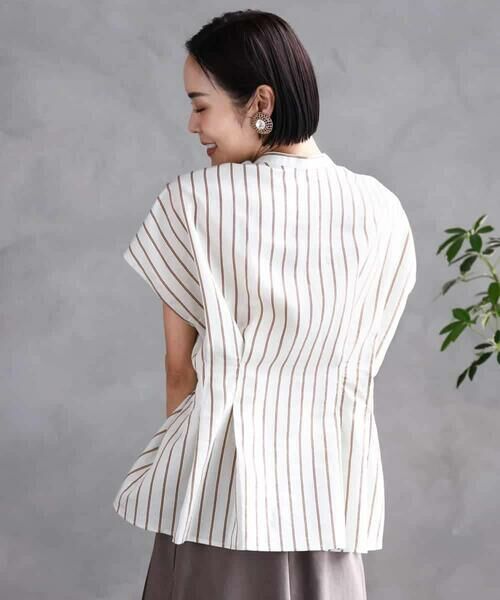 MICHEL KLEIN / ミッシェルクラン シャツ・ブラウス | ストライプ柄デザインタックブラウス | 詳細2
