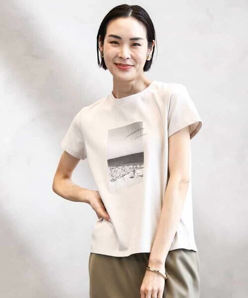 MICHEL KLEIN/ミッシェルクラン フォトプリントTシャツ ライトグレー L MICHEL KLEIN/ミッシェルクラン フォトプリントTシャツ ライトグレー L