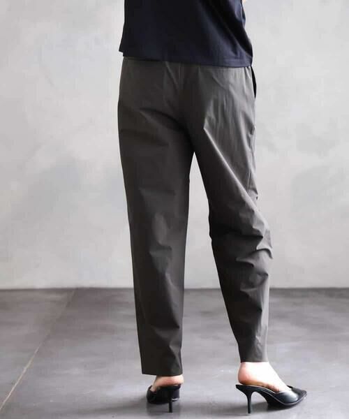 MICHEL KLEIN / ミッシェルクラン チノ・ワークパンツ | [機能性素材]ストレッチテーパードパンツ(セットアップ対応) | 詳細1