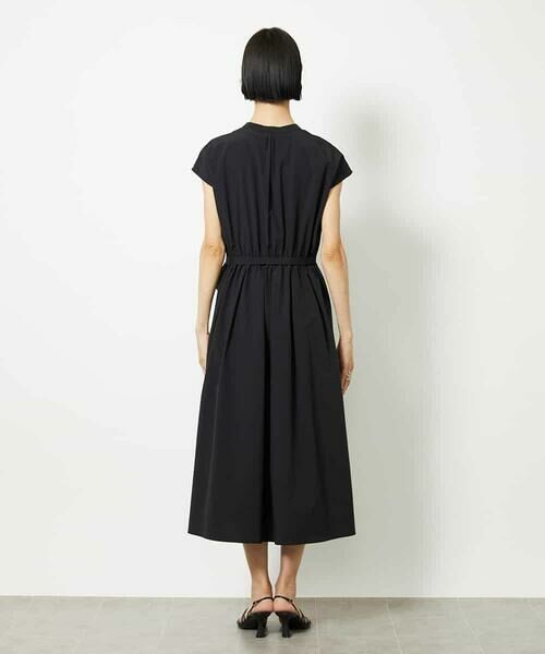 MICHEL KLEIN / ミッシェルクラン ロング・マキシ丈ワンピース | キーネックギャザーワンピース | 詳細8