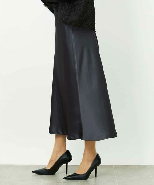 MICHEL KLEIN / ミッシェルクラン ロング・マキシ丈スカート | [コージーボトム]ヴィンテージサテンスカート（ダークグレー）