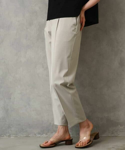 MICHEL KLEIN / ミッシェルクラン ショート・ハーフ・半端丈パンツ | [リラックスボトム]テーパードパンツ（ベージュ）