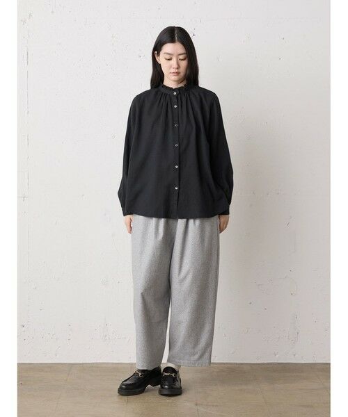 MidiUmi / ミディウミ シャツ・ブラウス | MidiUmi フリルカラーギャザーネックシャツ | 詳細16