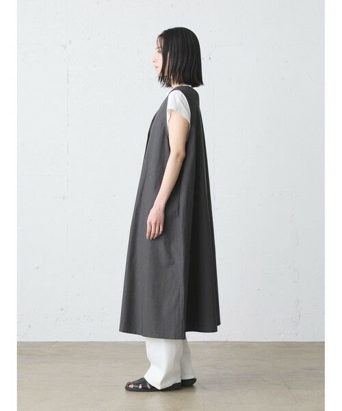 MidiUmi / ミディウミ ロング・マキシ丈ワンピース | MidiUmi Vネックロングジレワンピース | 詳細11