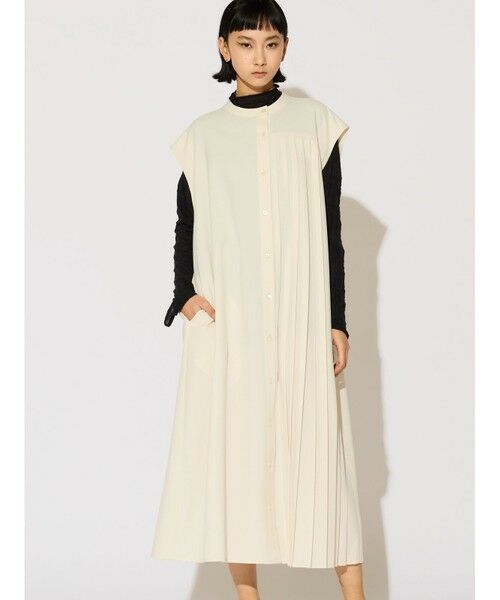MIDIUMISOLID / ミディウミソリッド ミニ丈・ひざ丈ワンピース | MIDIUMISOLID for Ladies アシンメトリープリーツノースリーブワンピース | 詳細5