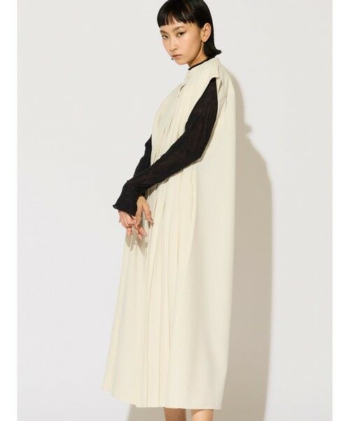 MIDIUMISOLID / ミディウミソリッド ミニ丈・ひざ丈ワンピース | MIDIUMISOLID for Ladies アシンメトリープリーツノースリーブワンピース | 詳細7