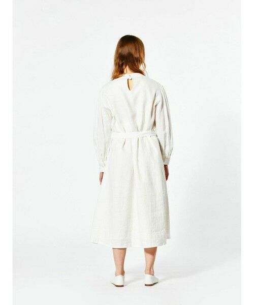 MIDIUMISOLID / ミディウミソリッド ロング・マキシ丈ワンピース | MIDIUMISOLID for Ladies リネンボリュームスリーブAラインワンピース | 詳細3