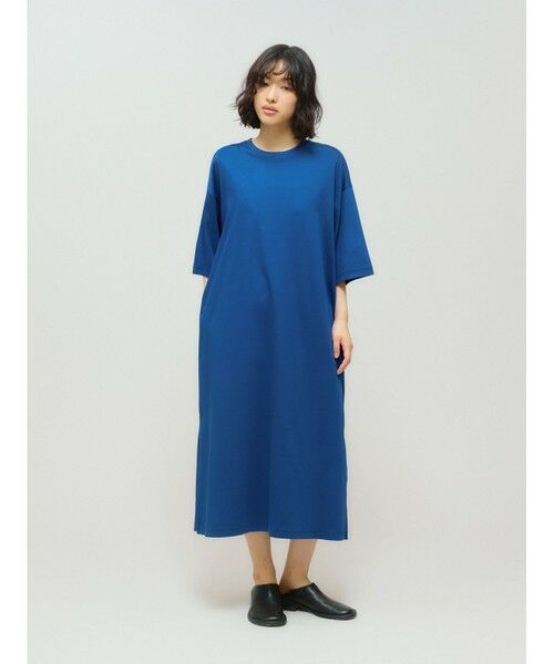 MIDIUMISOLID/ミディウミソリッド MIDIUMISOLID for Ladies リラックススリットワンピース ブルー(color31) FREE MIDIUMISOLID/ミディウミソリッド MIDIUMISOLID for Ladies リラックススリットワンピース ブルー(color31) FREE