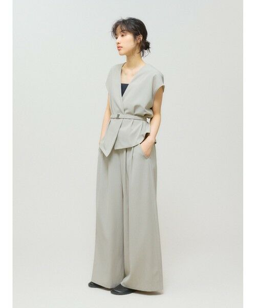 MIDIUMISOLID / ミディウミソリッド ベスト | MIDIUMISOLID for Ladies ノーカラージレ | 詳細18