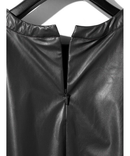 MIDIUMISOLID / ミディウミソリッド カットソー | MIDIUMISOLID for Ladies シンセティックレザートップス | 詳細17