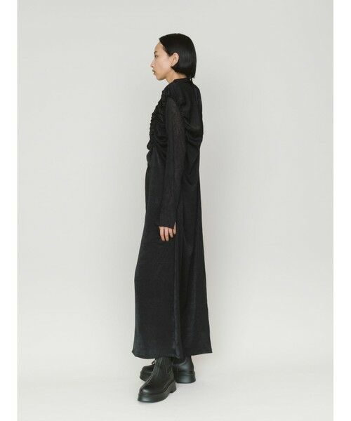 MIDIUMISOLID / ミディウミソリッド ロング・マキシ丈ワンピース | MIDIUMISOLID for Ladies ランダムシャーリングワンピース | 詳細6