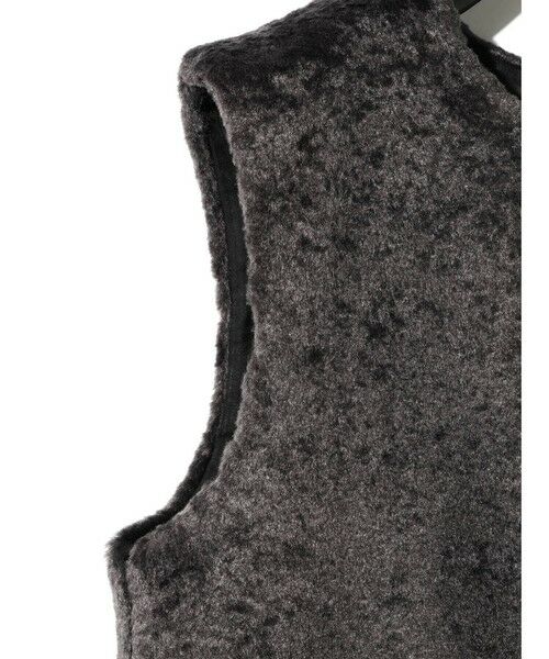 MIDIUMISOLID / ミディウミソリッド ベスト | MIDIUMISOLID for Ladies フリースファーベスト | 詳細3