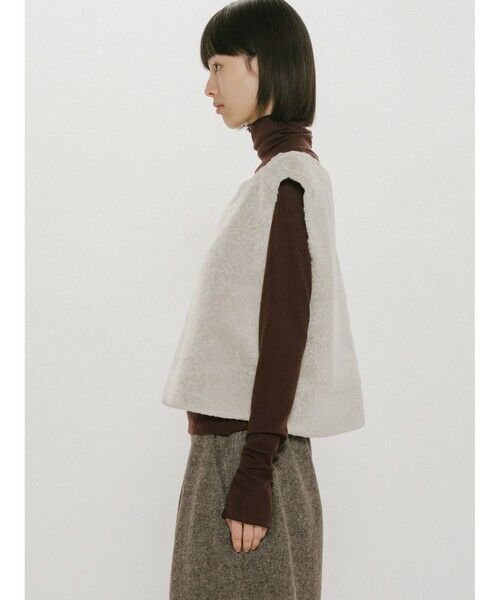 MIDIUMISOLID / ミディウミソリッド ベスト | MIDIUMISOLID for Ladies フリースファーベスト | 詳細10