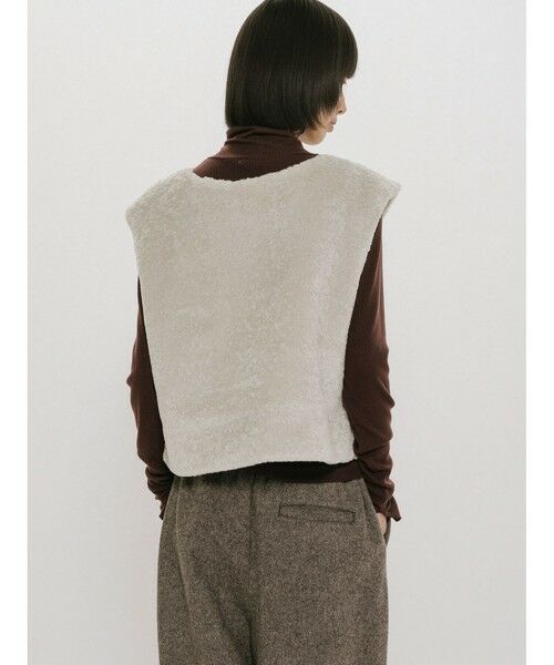 MIDIUMISOLID / ミディウミソリッド ベスト | MIDIUMISOLID for Ladies フリースファーベスト | 詳細11