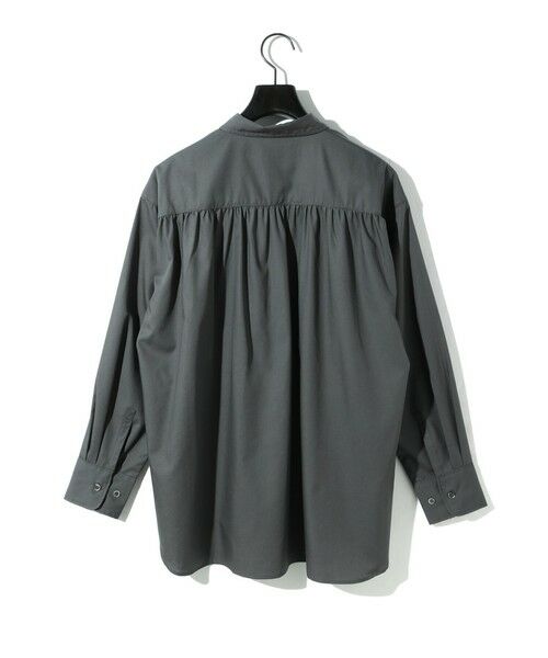 MIDIUMISOLID / ミディウミソリッド シャツ・ブラウス | MIDIUMISOLID for Ladies ベーシックバックギャザーシャツ | 詳細8