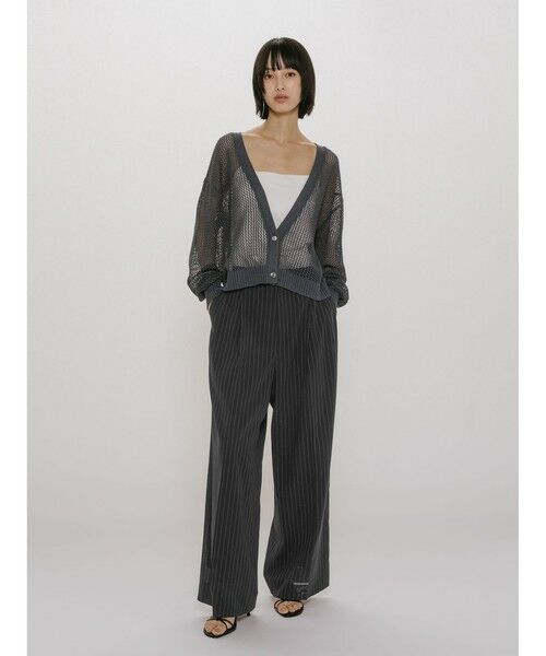 MIDIUMISOLID / ミディウミソリッド その他パンツ | MIDIUMISOLID for Ladies シアーワイドスラックス（ネイビーストライプ(color77)）