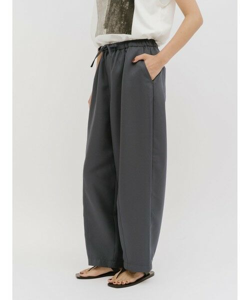 MIDIUMISOLID / ミディウミソリッド その他パンツ | MIDIUMISOLID for Ladies バレルフォームパンツ | 詳細8