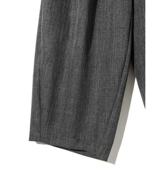 MIDIUMISOLID / ミディウミソリッド その他パンツ | MIDIUMISOLID for Ladies タックカーブバレルパンツ | 詳細17