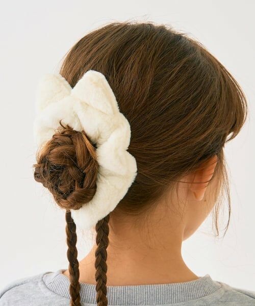 minimal / ミニマル ヘアゴム・シュシュ | フェイクファーネコミミシュシュ（オフ ホワイト）