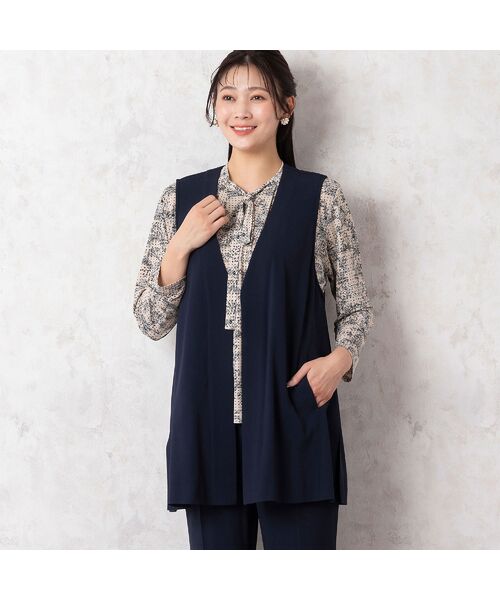 美品【ソシアルクラシック】ウール100%ベスト付き 胡散臭い 結婚式 