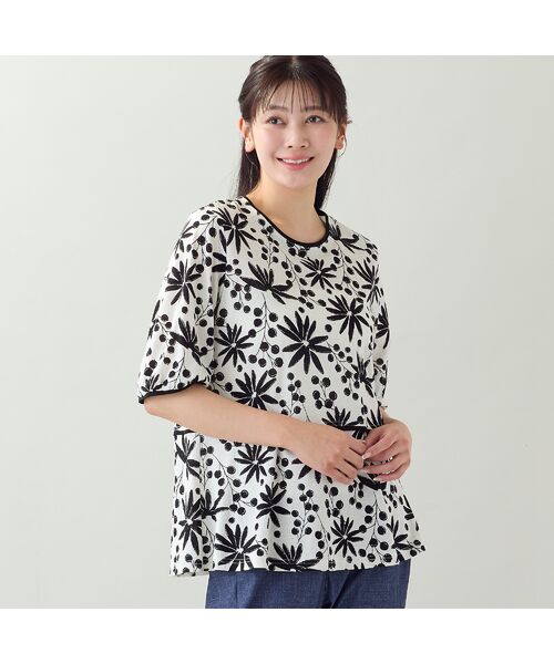 missel / ミゼール カットソー | 【EC&一部店舗限定・洗える・L~4Lサイズ】花と木の実柄カットソー(ホワイト)