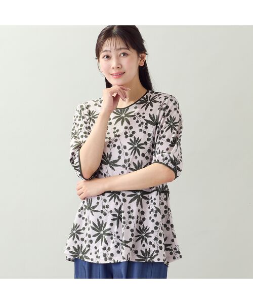 missel / ミゼール カットソー | 【EC&一部店舗限定・洗える・L~4Lサイズ】花と木の実柄カットソー(ピンク)