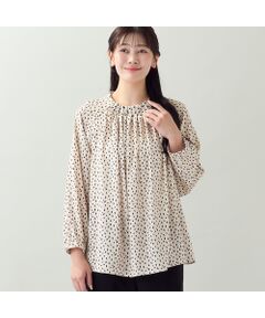 missel / ミゼール シャツ・ブラウス | 【人気デザイン・洗える・3Lサイズあり】変形ドット柄ギャザーブラウス