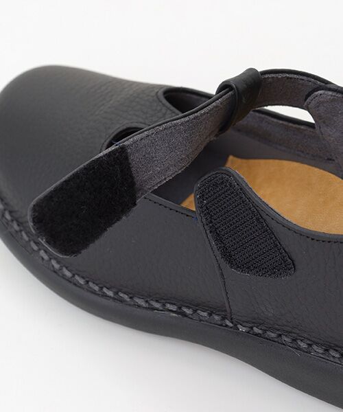 Miss Kyouko / ミスキョウコ フラットシューズ | the GARDEN STORY 4E Tストラップシューズ | 詳細9