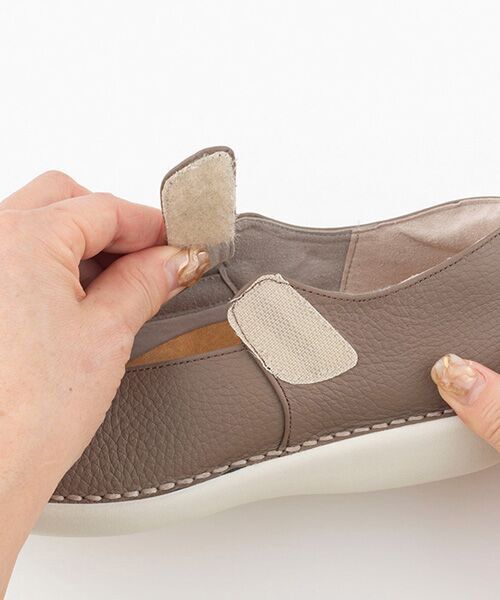 Miss Kyouko / ミスキョウコ フラットシューズ | the GARDEN STORY 4E Tストラップシューズ | 詳細16