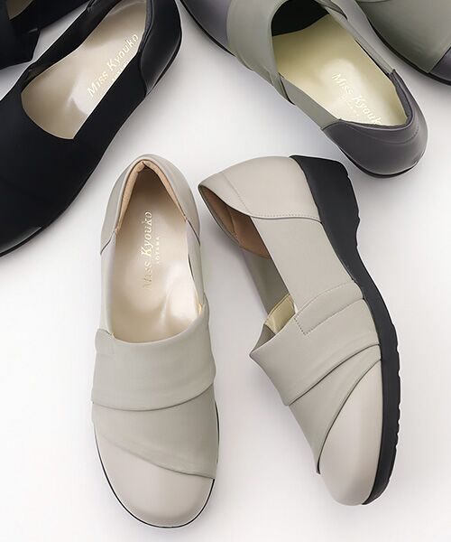 Miss Kyouko / ミスキョウコ フラットシューズ | Miss Kyouko 4E 撥水ストレッチスリッポン（ライトグレー）