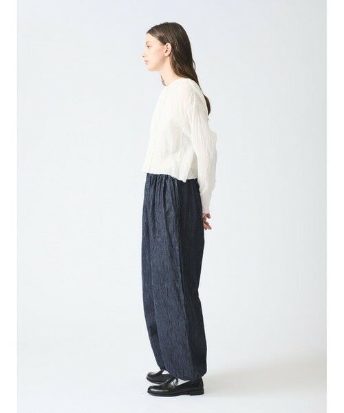 パンツ ooo WWO きれいめポンチのタックフレアーパンツ(レディース