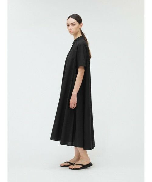 ビッグ割引 セール】 ハーフスリーブフレアシャツワンピース ind mizuiro フラワー・リース
