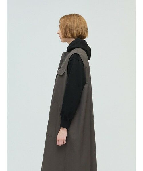 mizuiro ind / ミズイロインド ロング・マキシ丈ワンピース | mizuiro ind ポケット付きクルーネックロングジレ | 詳細10