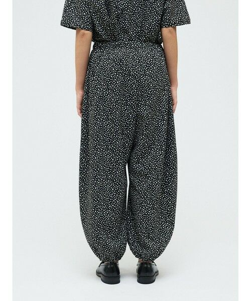 mizuiro ind / ミズイロインド その他パンツ | mizuiro ind プリントドローストリングヘムパンツ | 詳細9